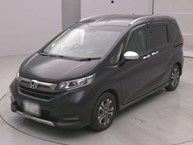 HONDA FREED — фото