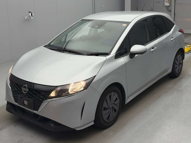 NISSAN NOTE — фото