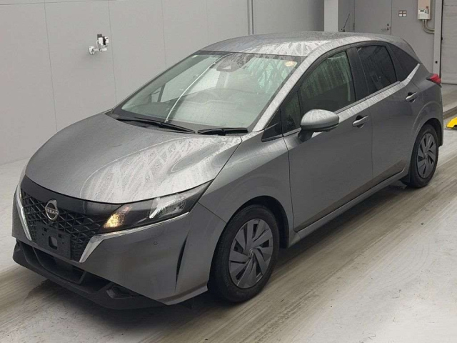 NISSAN NOTE — фото
