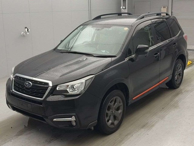 SUBARU FORESTER — фото