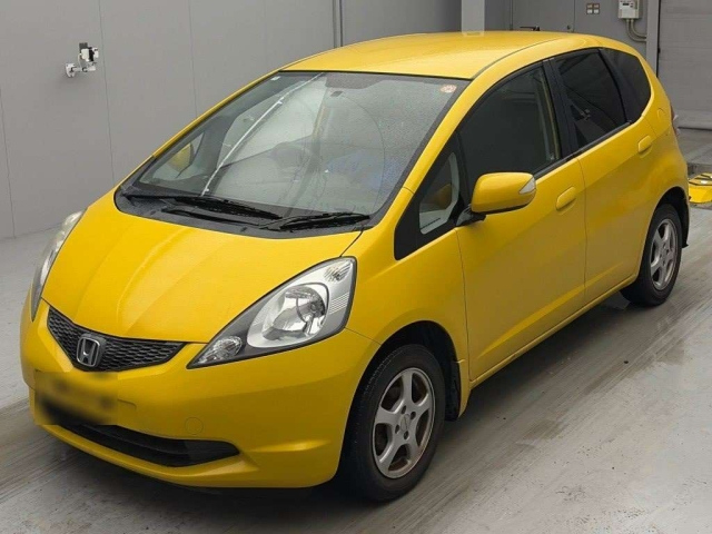 HONDA FIT — фото
