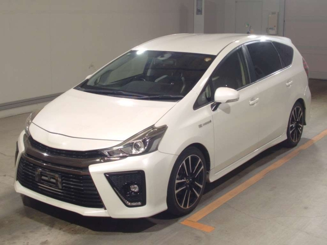 TOYOTA PRIUS — фото