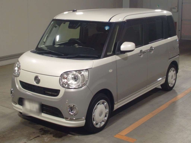 DAIHATSU MOVE — фото