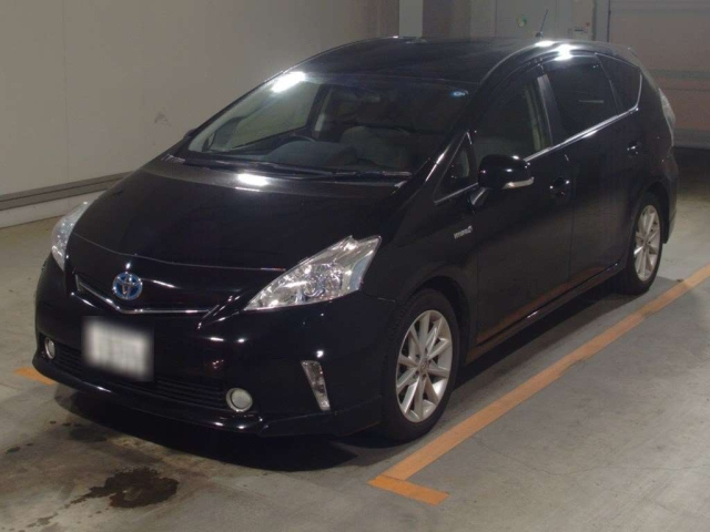TOYOTA PRIUS — фото