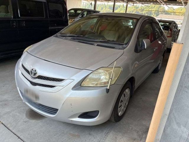 TOYOTA BELTA — фото