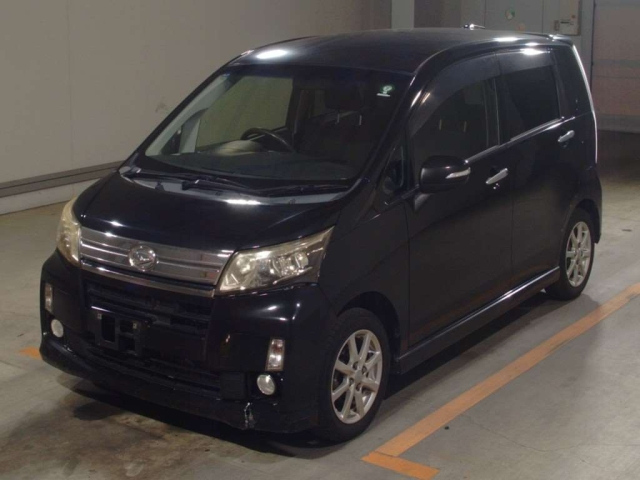 DAIHATSU MOVE — фото