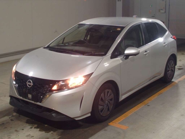NISSAN NOTE — фото