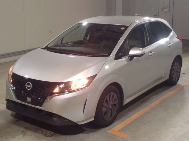 NISSAN NOTE — фото