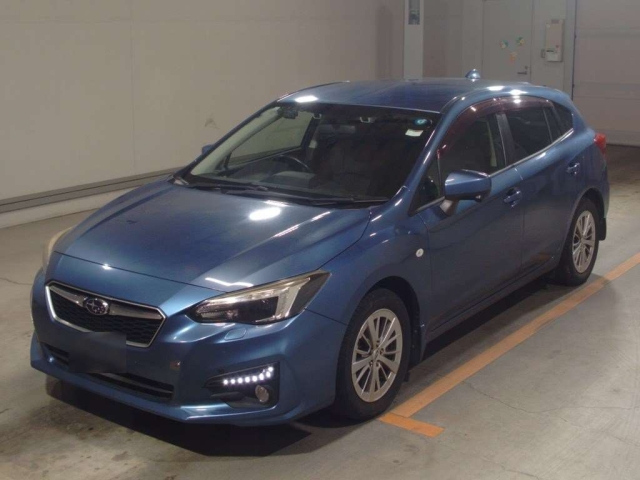 SUBARU IMPREZA — фото