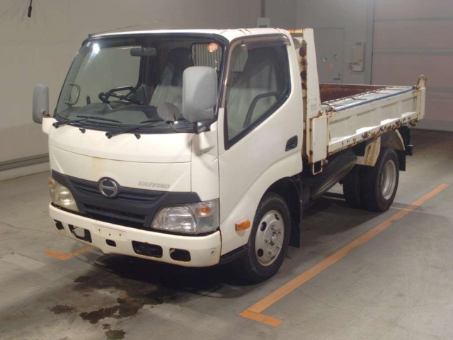 HINO DUTRO — фото