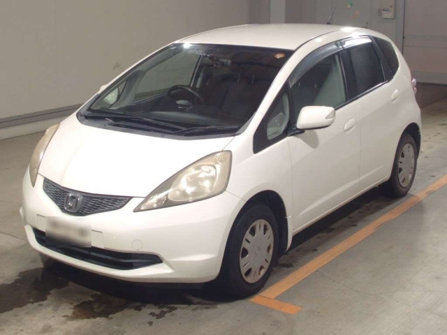 HONDA FIT — фото