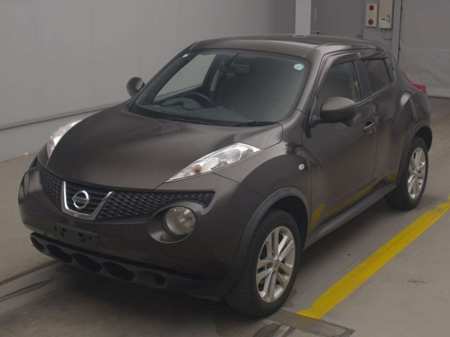 NISSAN JUKE — фото