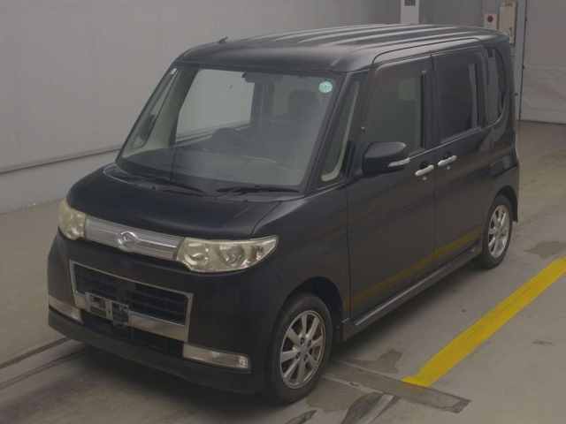 DAIHATSU TANTO — фото