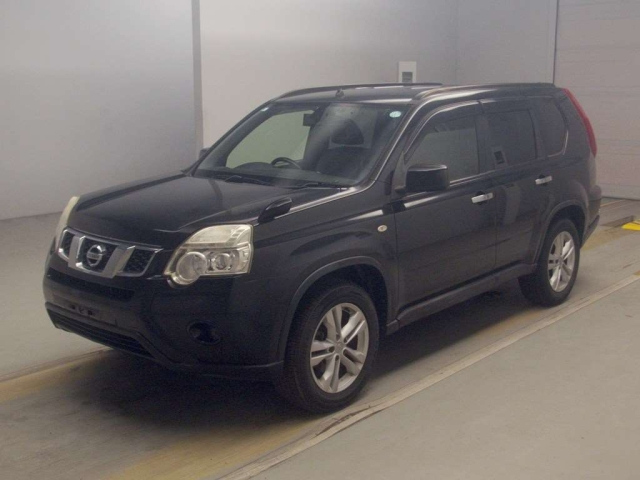NISSAN X TRAIL — фото