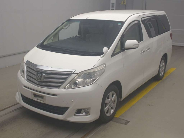 TOYOTA ALPHARD — фото