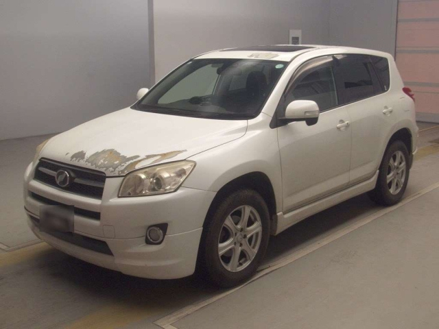 TOYOTA RAV4 — фото