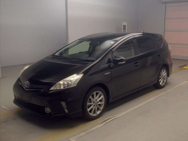 TOYOTA PRIUS — фото
