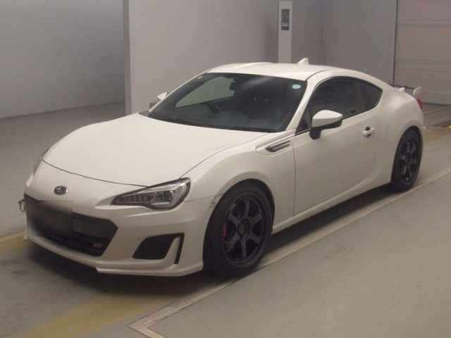 SUBARU BRZ — фото