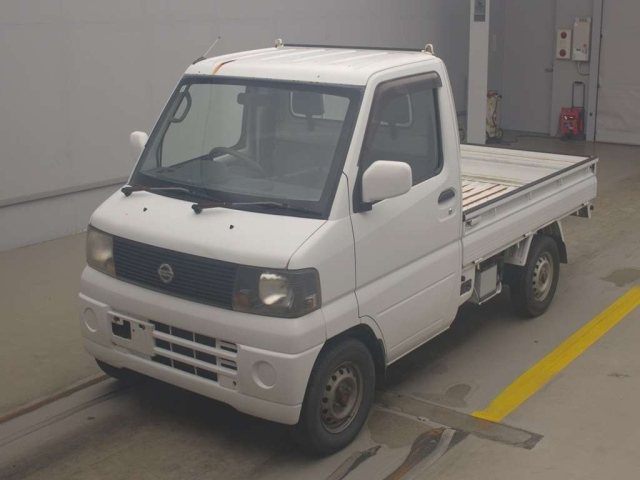 NISSAN CLIPPER TRUCK