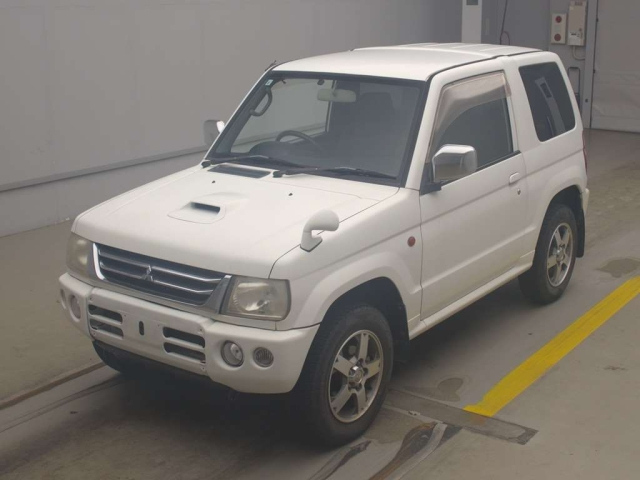 MITSUBISHI PAJERO MINI