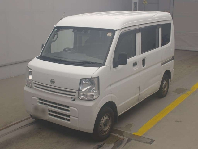 NISSAN CLIPPER VAN
