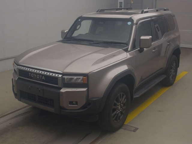 TOYOTA LAND CRUISER