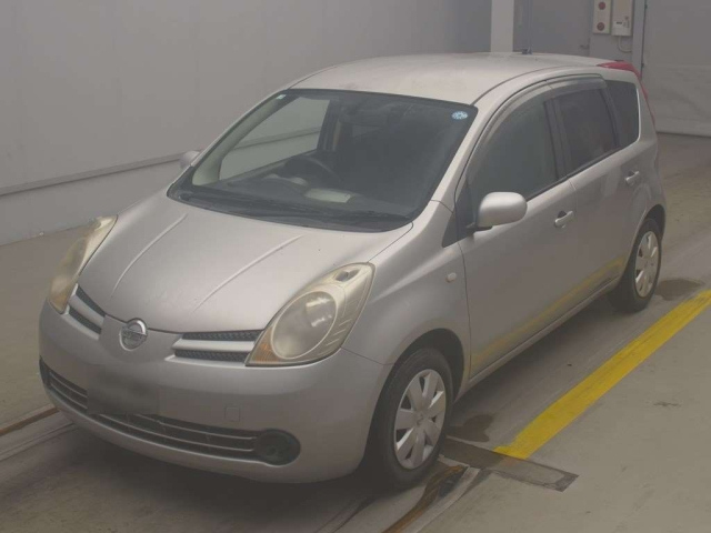 NISSAN NOTE — фото