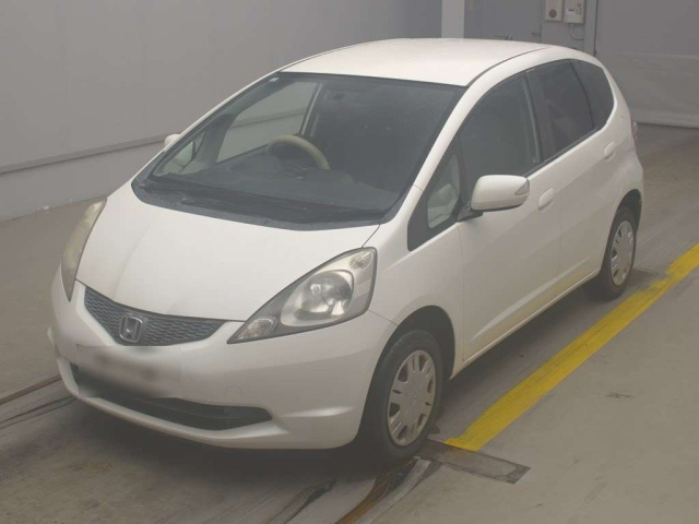 HONDA FIT — фото