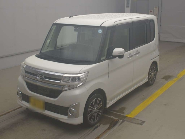 DAIHATSU TANTO — фото