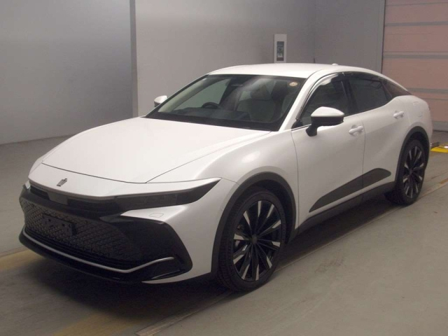 TOYOTA CROWN CROSSOVER