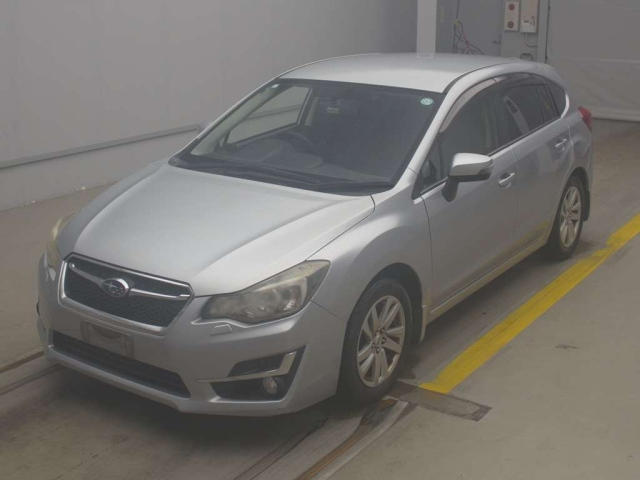 SUBARU IMPREZA — фото