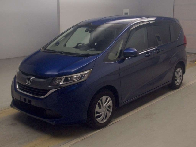 HONDA FREED — фото