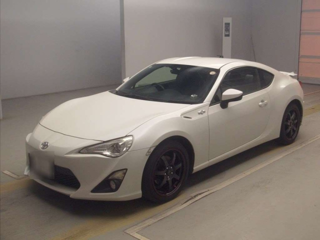 TOYOTA 86 — фото