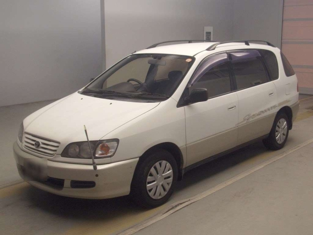 TOYOTA IPSUM — фото
