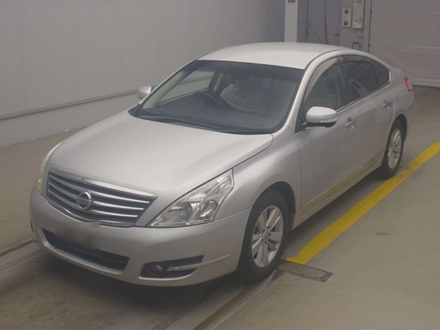 NISSAN TEANA