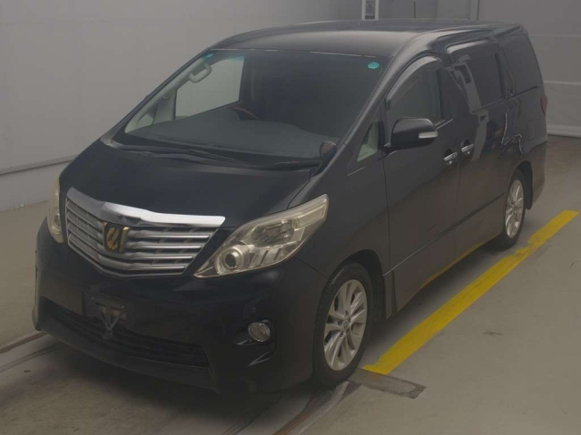 TOYOTA ALPHARD — фото
