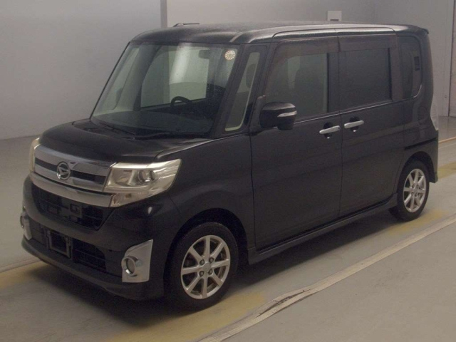 DAIHATSU TANTO — фото