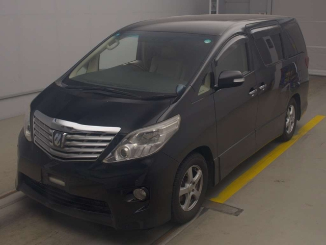 TOYOTA ALPHARD — фото