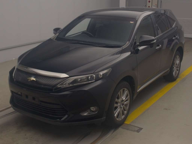TOYOTA HARRIER — фото