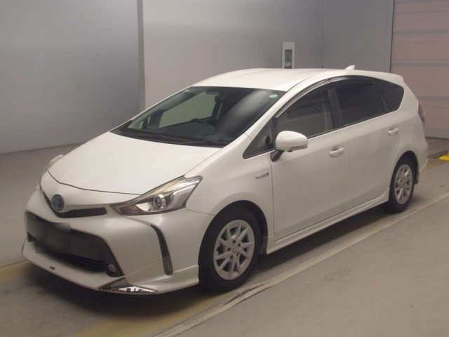TOYOTA PRIUS — фото