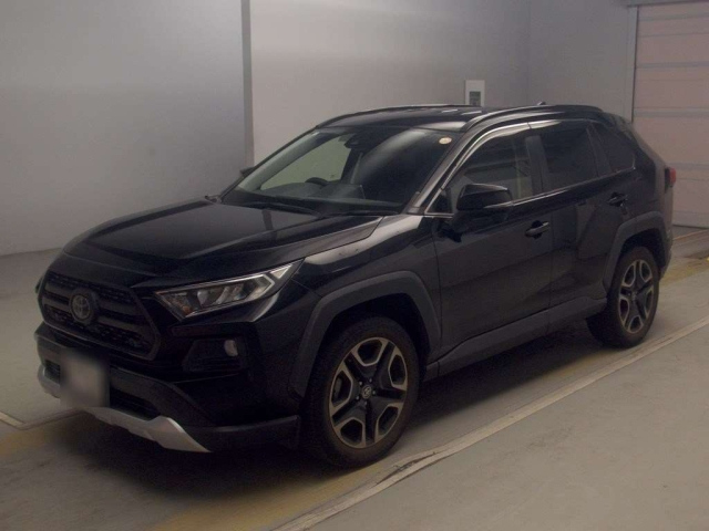 TOYOTA RAV4 — фото