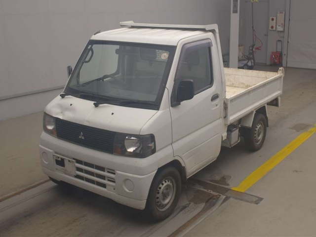 MITSUBISHI MINICAB TRUCK