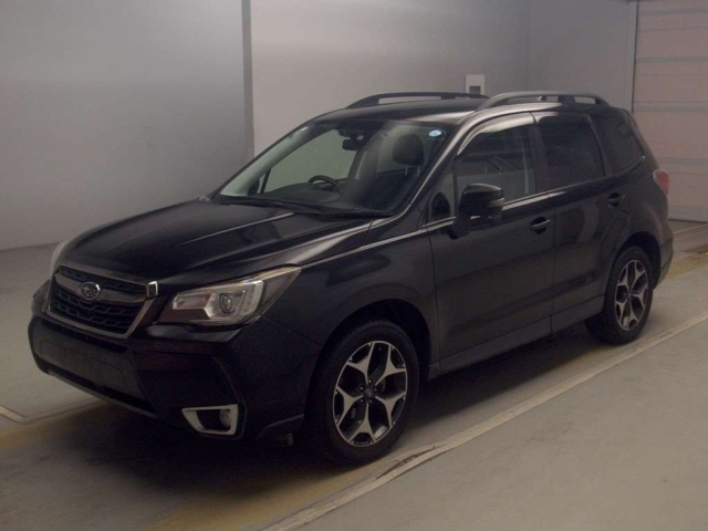 SUBARU FORESTER — фото