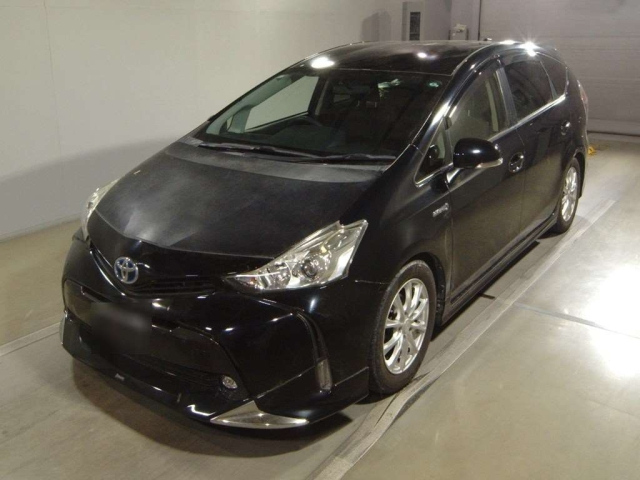 TOYOTA PRIUS — фото