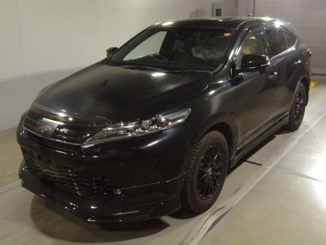 TOYOTA HARRIER — фото