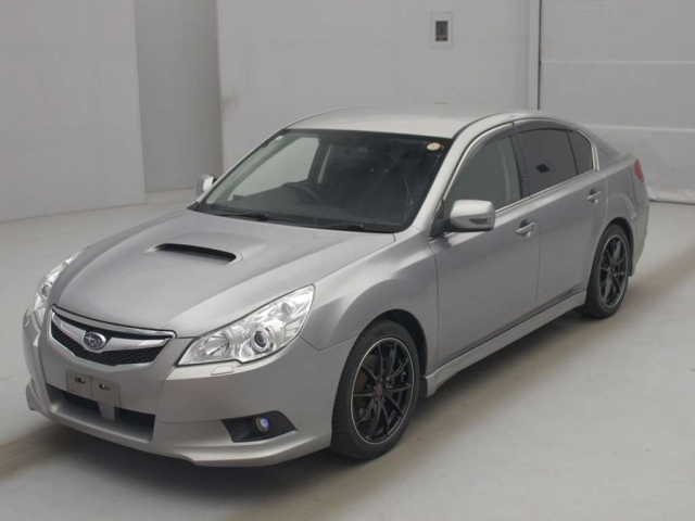 SUBARU LEGACY — фото