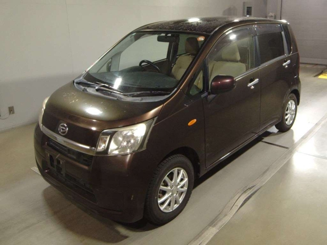 DAIHATSU MOVE — фото