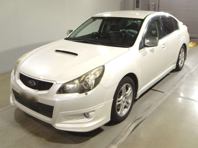 SUBARU LEGACY — фото