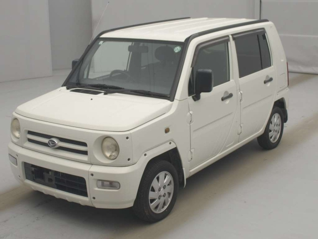 DAIHATSU NAKED