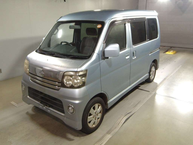 DAIHATSU ATRAI — фото